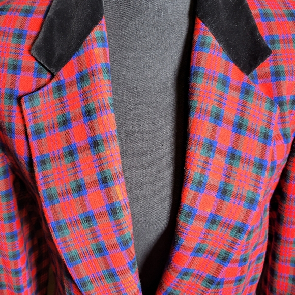 VINTAGE 70'S PENDELTON MCDUFF TARTEN PLAID WOOL PLEATED SKIRT SUIT - Picture 2 of 14